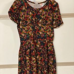 Short sleeve dress